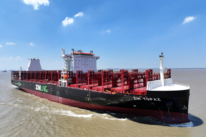 N13887000TEU双燃料集装箱船“ZIMTOPAZ”-1a3acbb77ffb4b0fb6e9ed0ef973d667